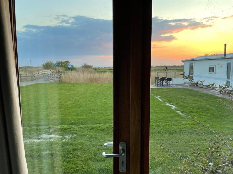 Strandvakantiehuisje! Workum Buitenkant foto