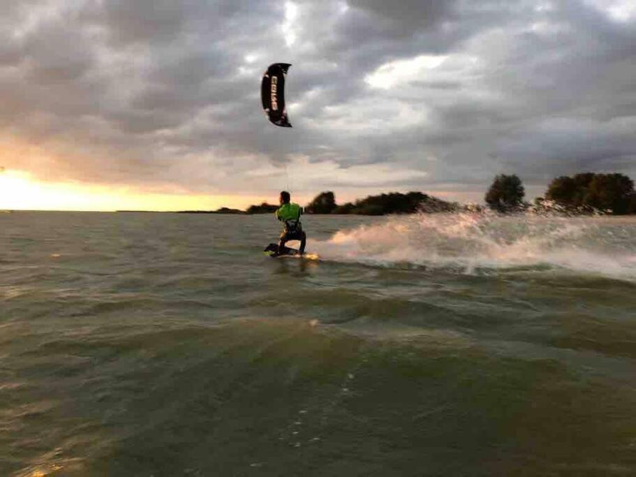 Strandvakantiehuisje! Workum Buitenkant foto